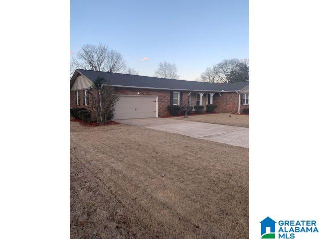 817 Esslinger Road Southeast Huntsville, AL 35802 - Photo 3 of 39