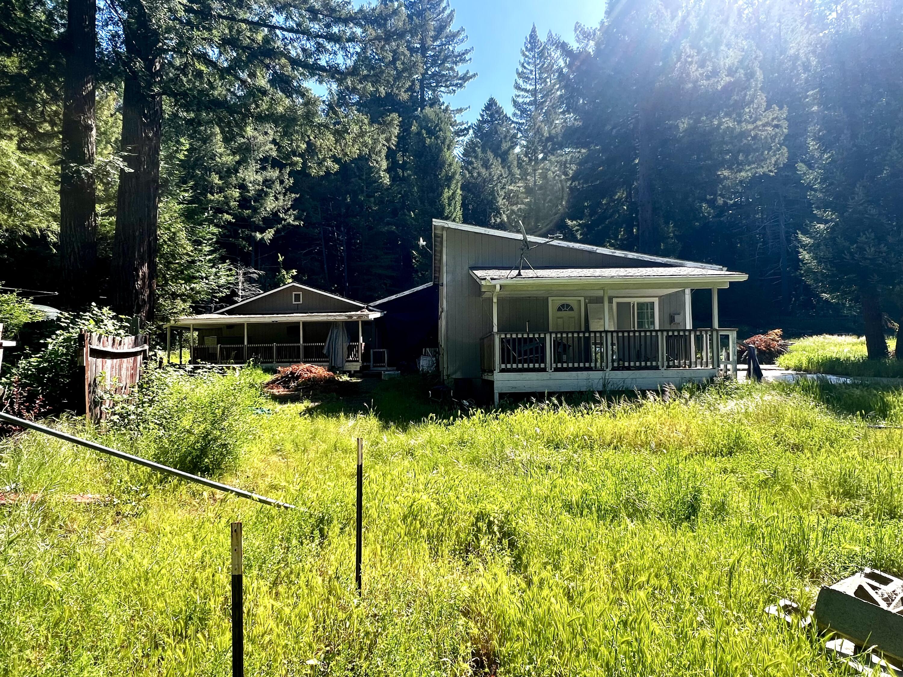 16741 Briceland Road Whitethorn, CA 95589 - Photo 9 of 10 House and Shop