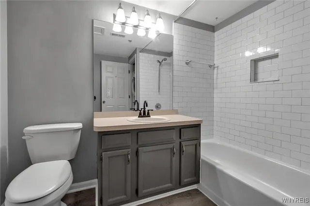 $255,000 | 233 Richmond Avenue, Unit 3, Buffalo, NY 14222