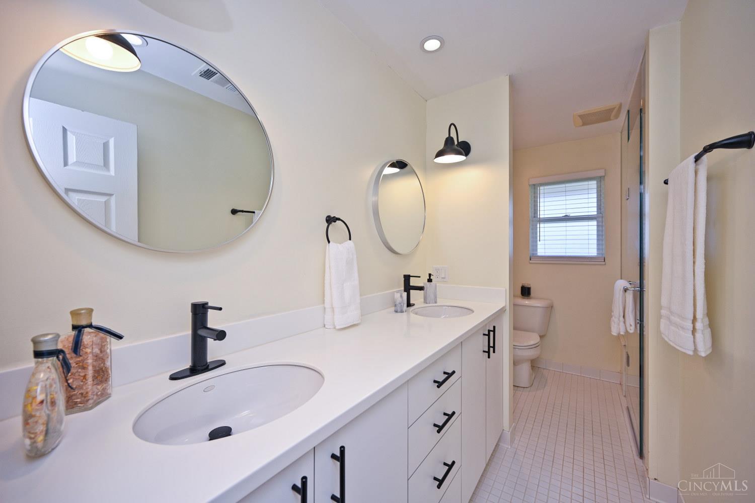 3654 East Galbraith Road Cincinnati, OH 45236 - Photo 26 of 40 Gallery Image 26