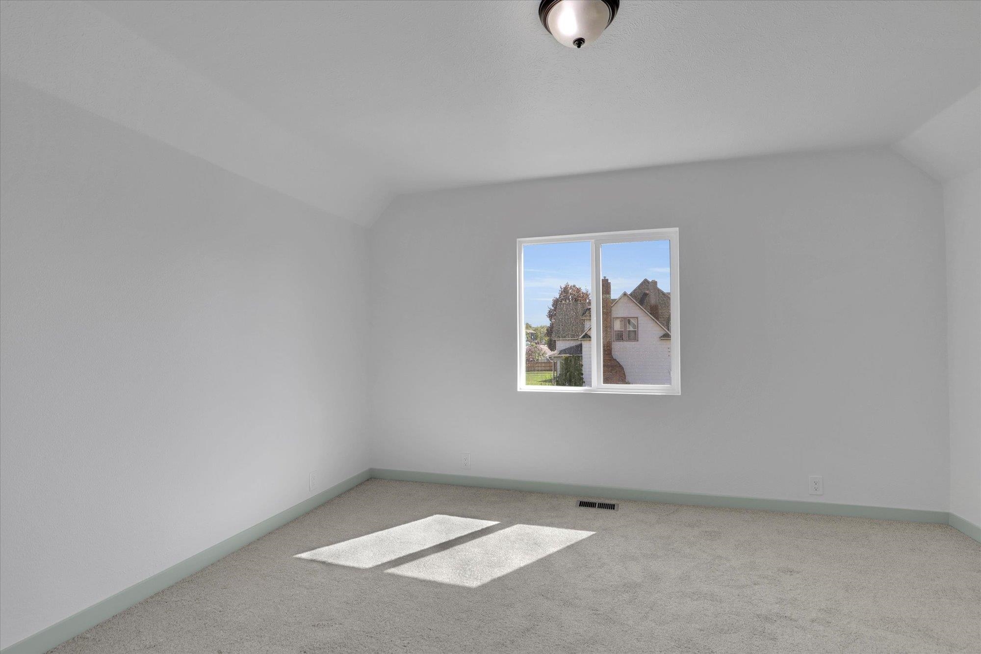 1801 West Sharp Avenue Spokane, WA 99201 - Photo 19 of 39