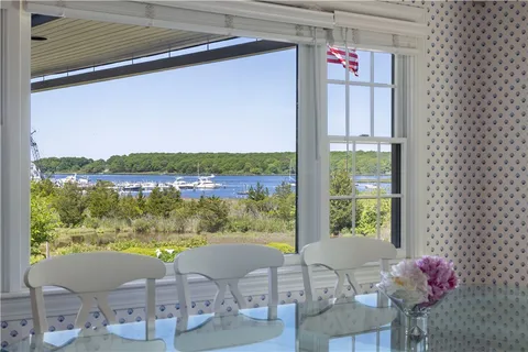 $5,950,000 | 121 Avondale Road, Westerly, RI 02891