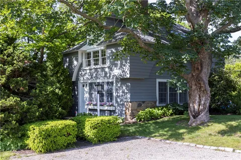 $5,950,000 | 121 Avondale Road, Westerly, RI 02891