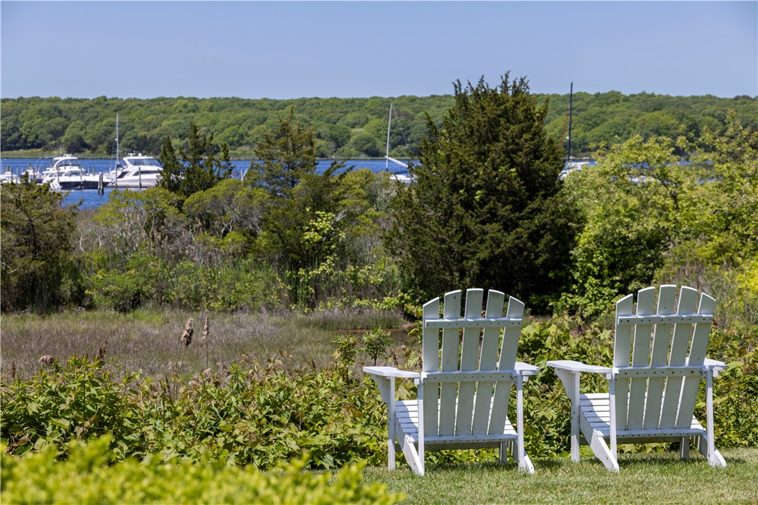 121 Avondale Road Westerly, RI 02891 - Photo 48 of 49