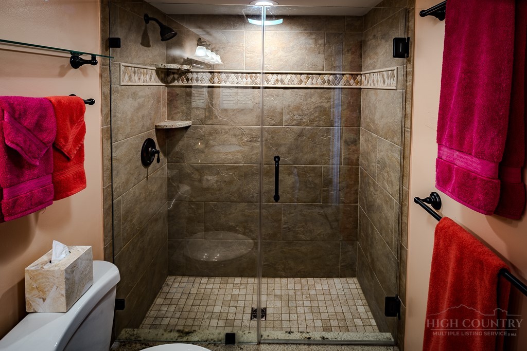 220 Northridge Road, Unit 31 Beech Mountain, NC 28604 - Photo 27 of 43
