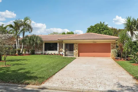 $675,000 | 1326 Northwest 111th Avenue, Coral Springs, FL 33071