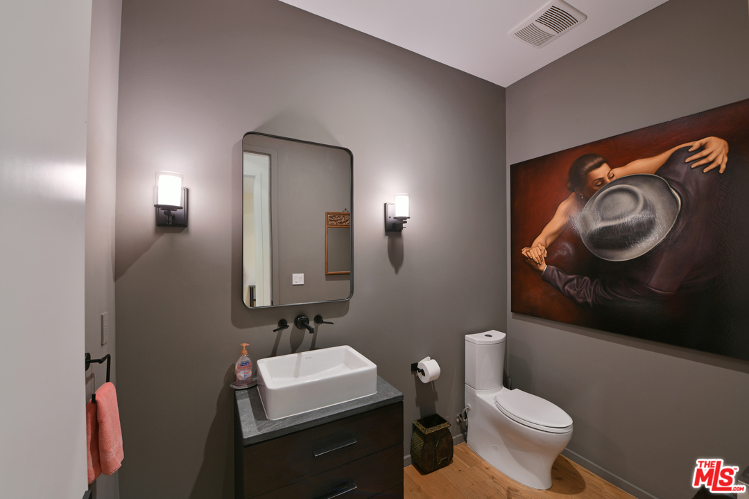10560 Rountree Road Los Angeles, CA 90064 - Photo 27 of 32 Gallery Image 27