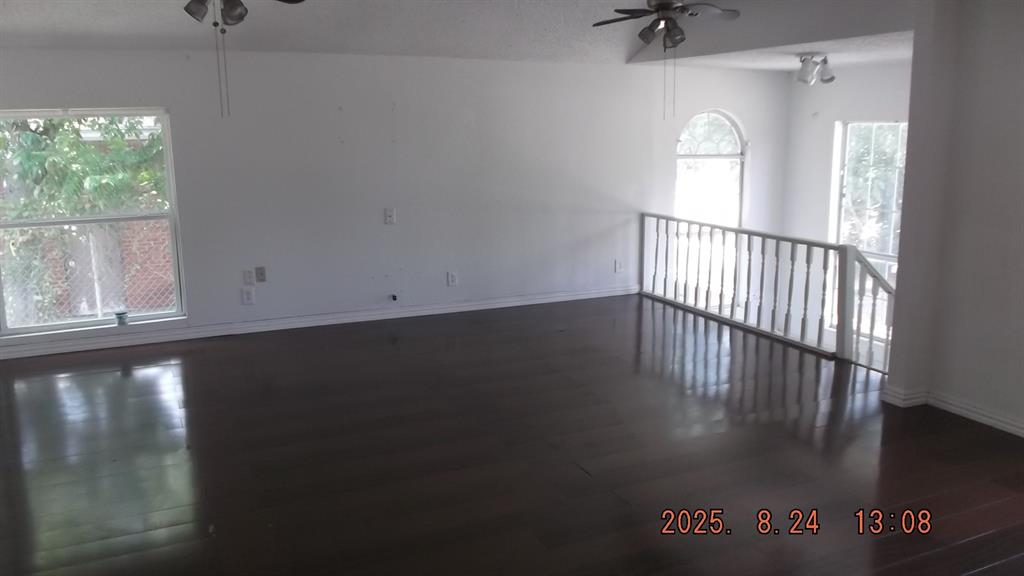 710 West Miller Road Garland, TX 75041 - Photo 4 of 10