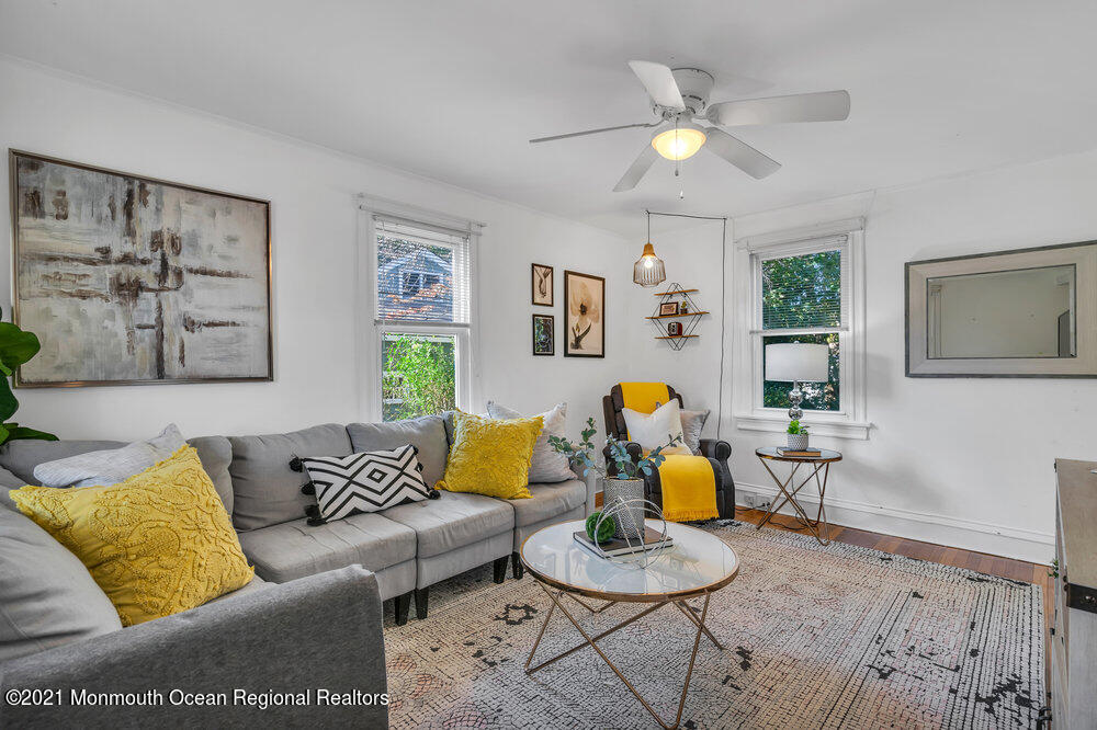 136 Chapel Hill Road Red Bank, NJ 07701 - Photo 14 of 29 010_dsc09682