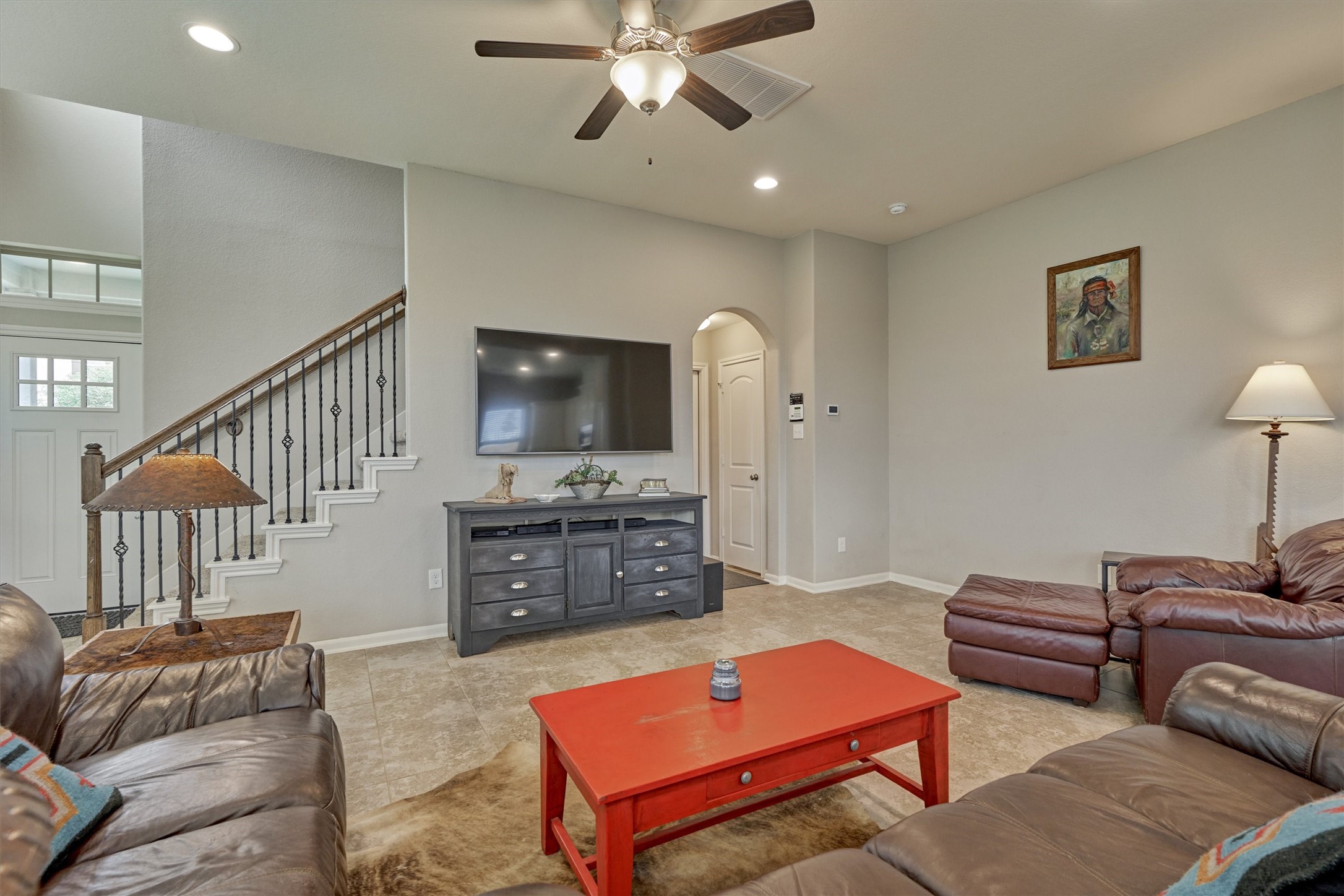 207 Biltmore Loop Montgomery, TX 77316 - Photo 6 of 16