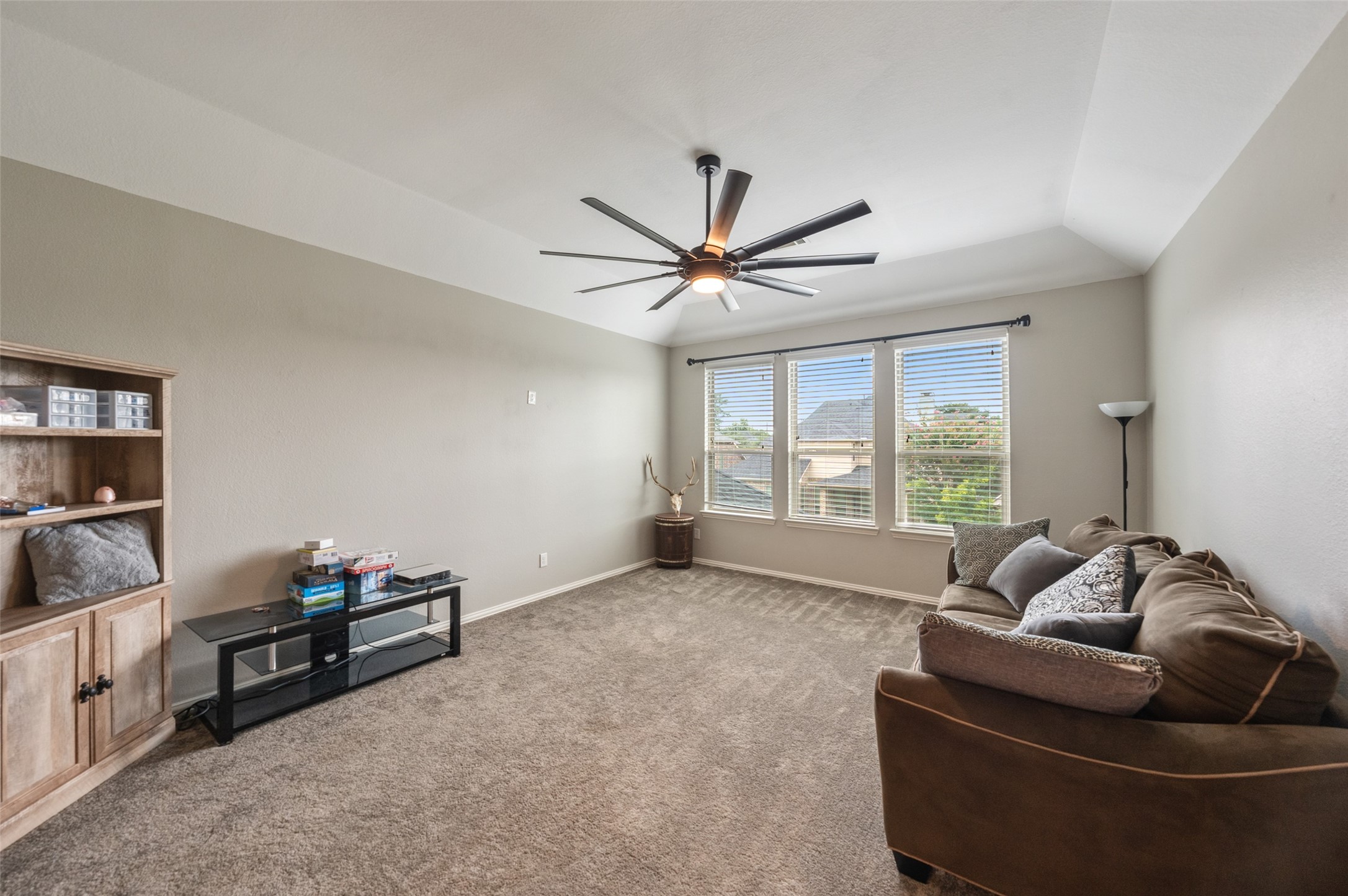 8109 Threadtail Street Conroe, TX 77385 - Photo 18 of 33