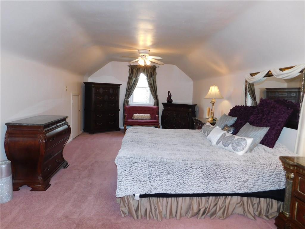 675 Waterdam Road Canonsburg, PA 15317 - Photo 12 of 25 Plenty of space for your King Bed.