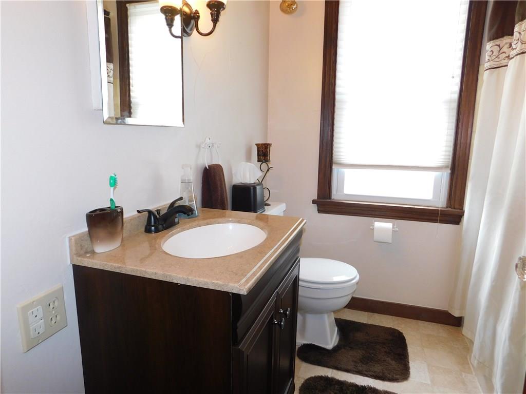 675 Waterdam Road Canonsburg, PA 15317 - Photo 10 of 25 Nicely updated main bath.