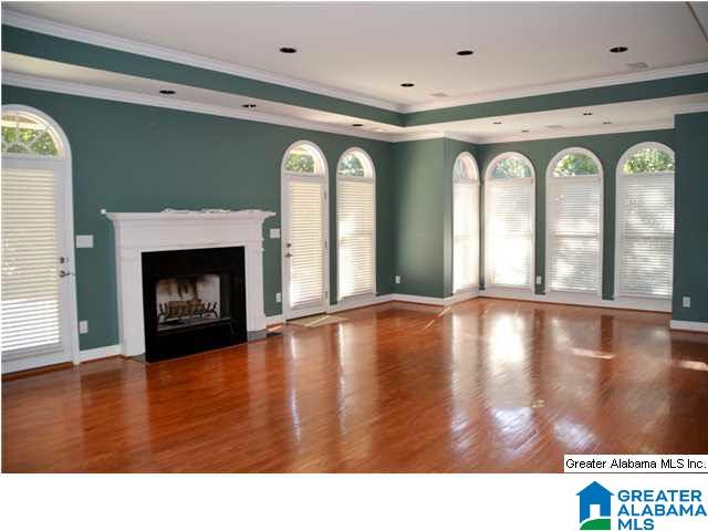 721 Wellington Road South Birmingham, AL 35209 - Photo 2 of 22