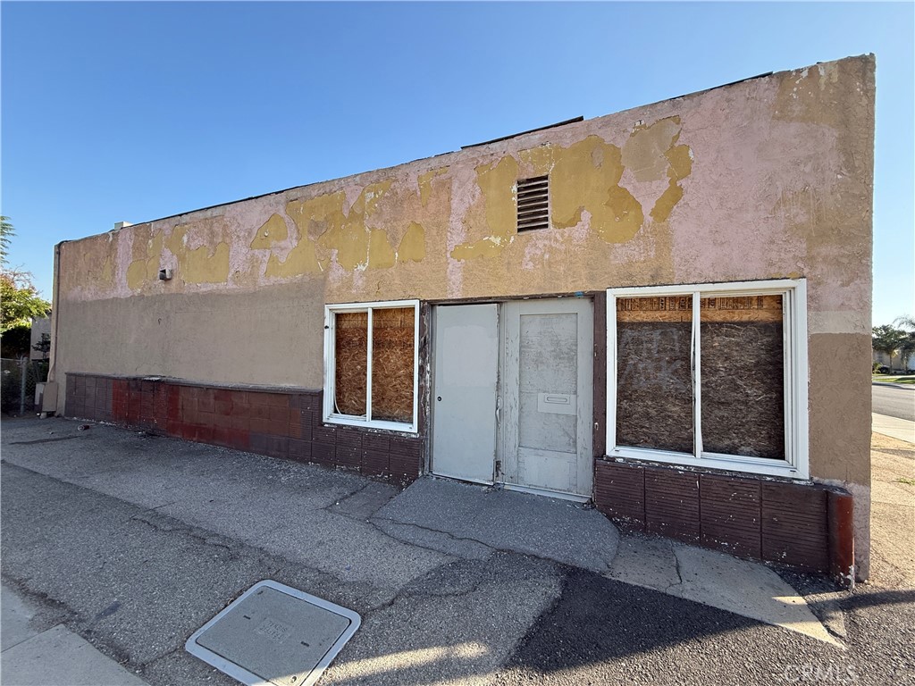 26709 Base Line Street Highland, CA 92346 - Photo 2 of 3