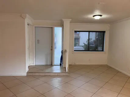$300,000 | 208 Wimbledon Lakes Drive, Unit 208, Plantation, FL 33324