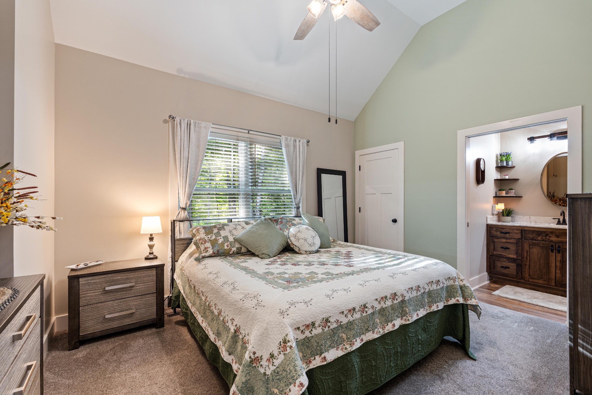 943 Big Springs Road Charlotte, TN 37036 - Photo 13 of 40 Gallery Image 13