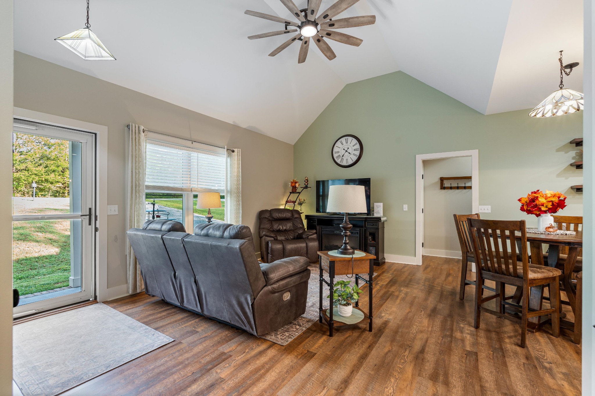 943 Big Springs Road Charlotte, TN 37036 - Photo 2 of 40 Gallery Image 2