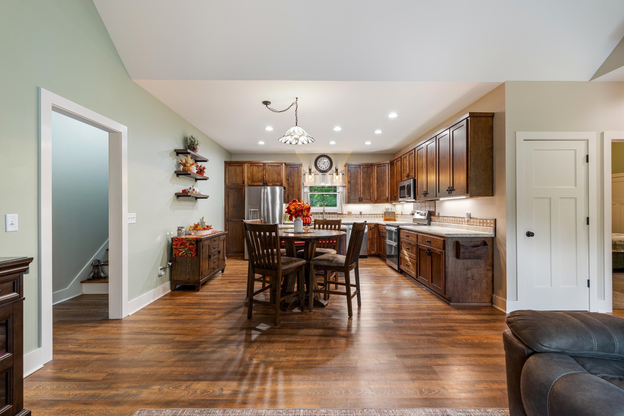 943 Big Springs Road Charlotte, TN 37036 - Photo 4 of 40 Gallery Image 4