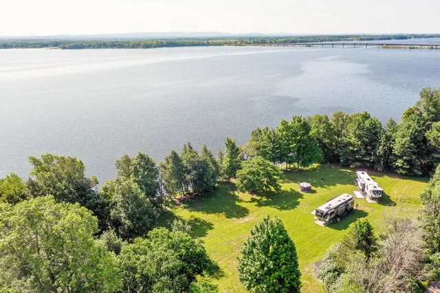 $430,000 | 980 Alburg Springs Road, Unit 1 AND 2, Alburgh, VT 05440