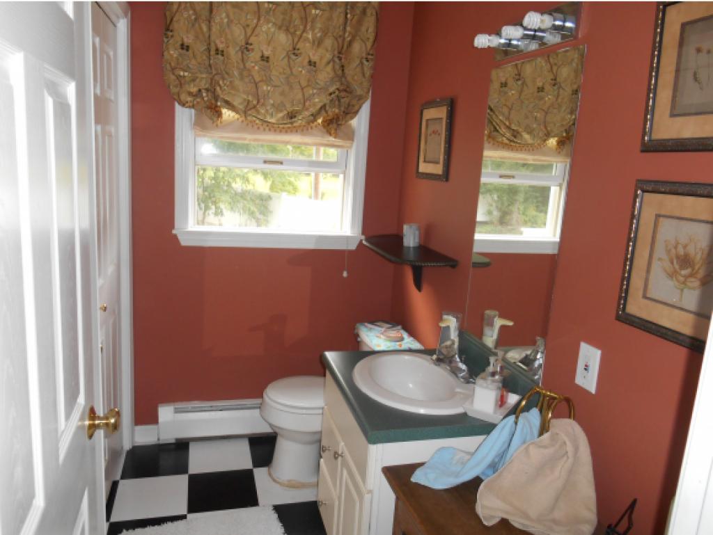 143 Court Street Exeter, NH 03833 - Photo 14 of 32 Gallery Image 14