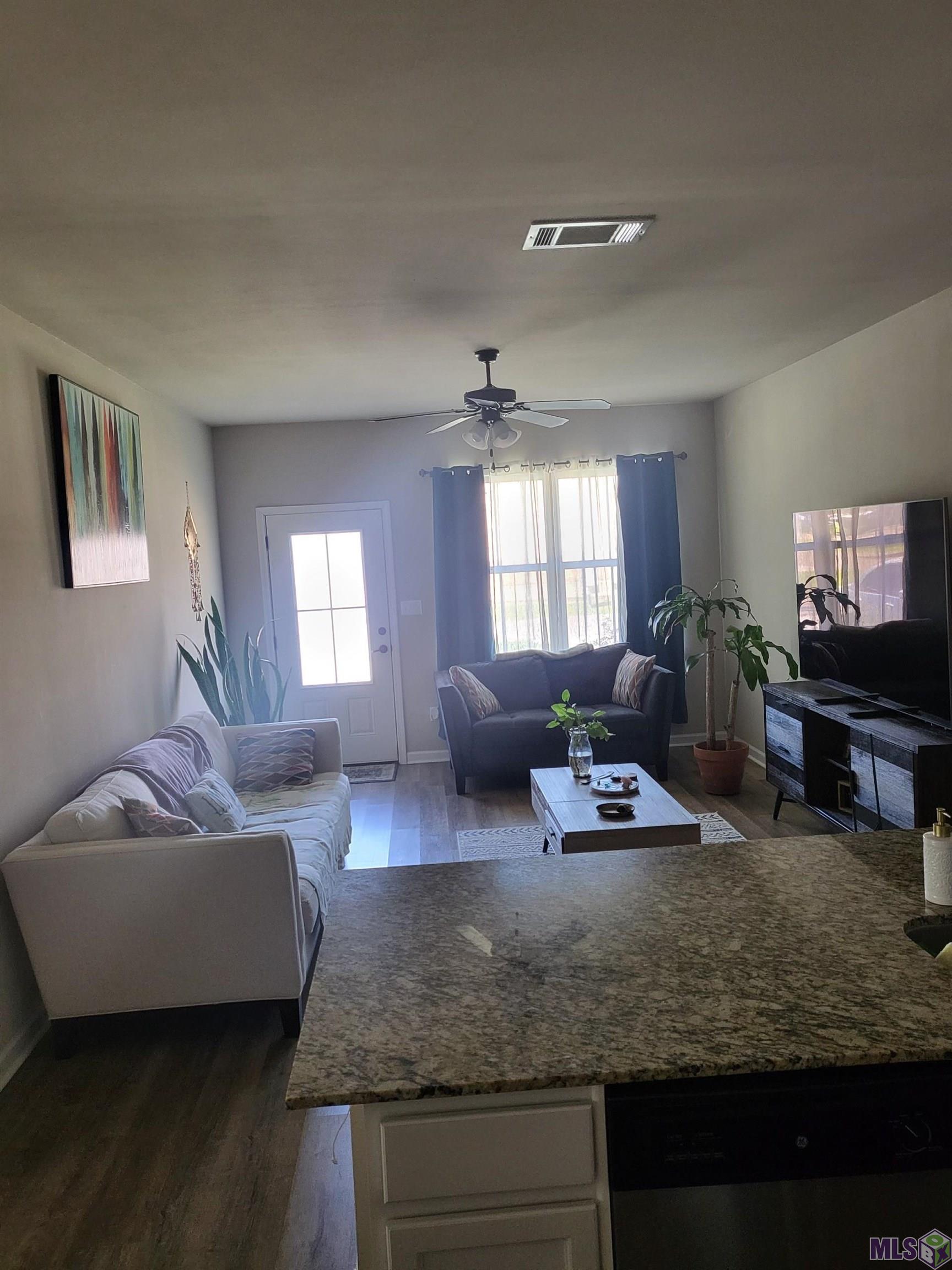 2774 South Roth Avenue Gonzales, LA 70737 - Photo 2 of 5 Gallery Image 2