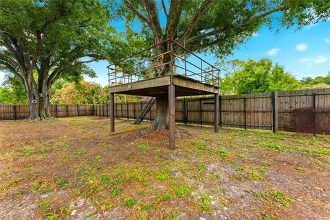 $499,000 | 7202 Spring Valley Drive, Tampa, FL 33615