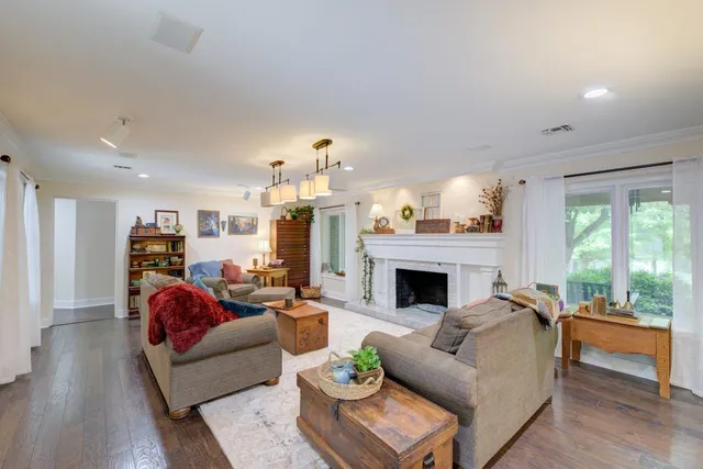 $489,900 | 14 Crestwood Drive, Arkansas City, KS 67005