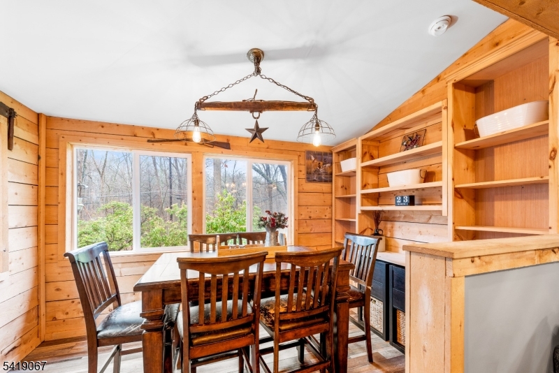 111 North Shore Road Andover, NJ 07821 - Photo 4 of 18