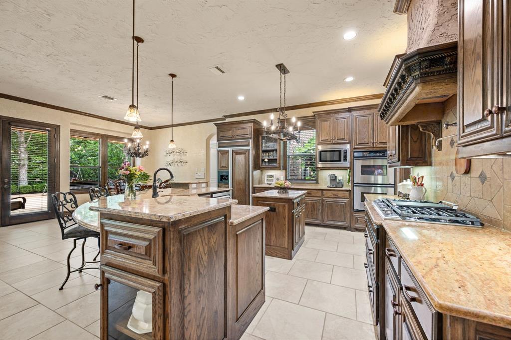 1908 Stratton Court Colleyville, TX 76034 - Photo 11 of 40