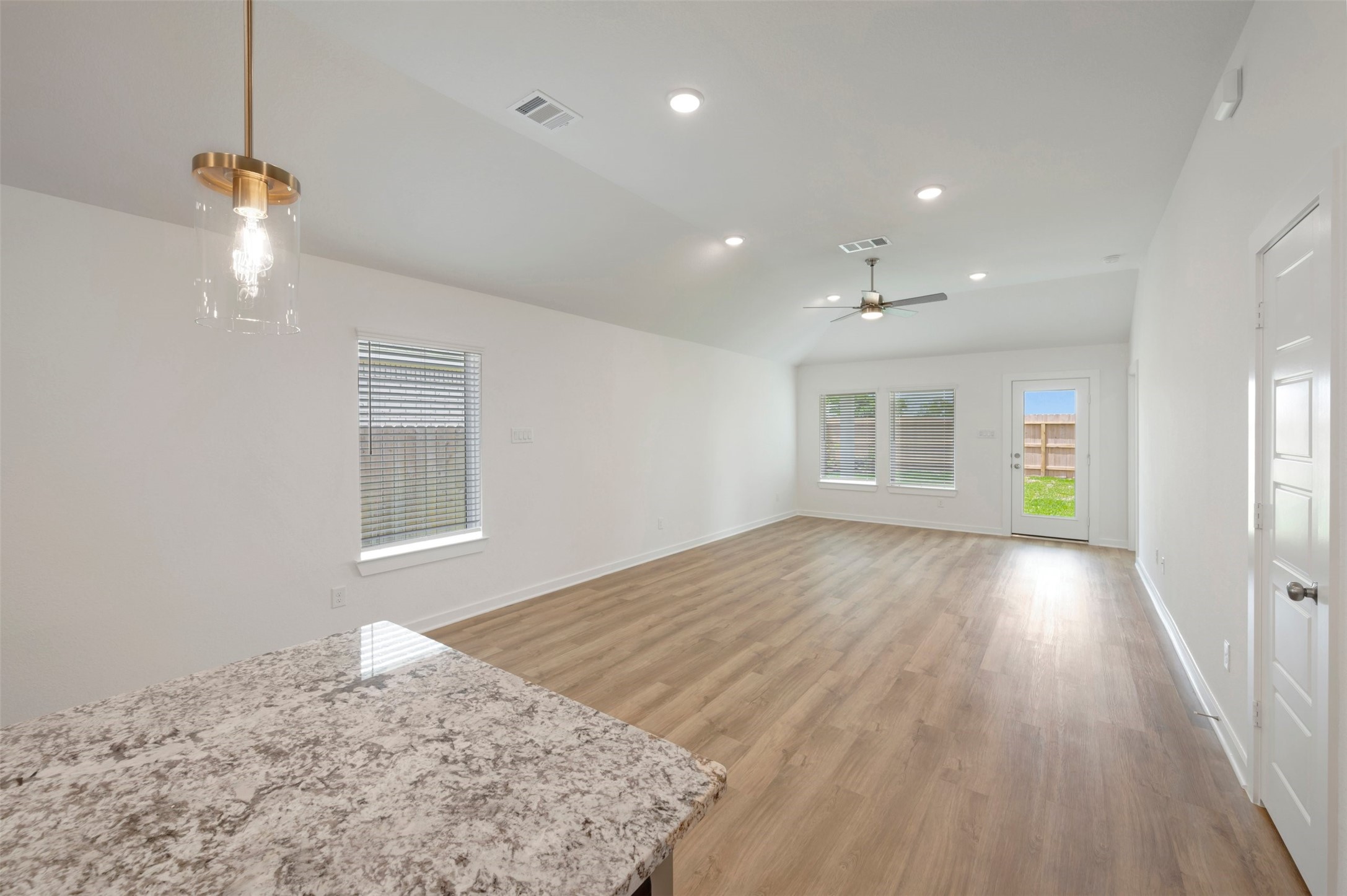 3406 Fresh Bluestream Lane Rosenberg, TX 77471 - Photo 15 of 27