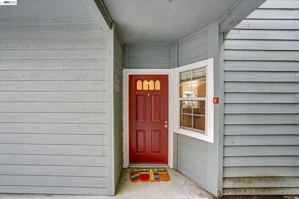 $525,000 | 7835 Canyon Meadows Circle, Unit E, Pleasanton, CA 94588