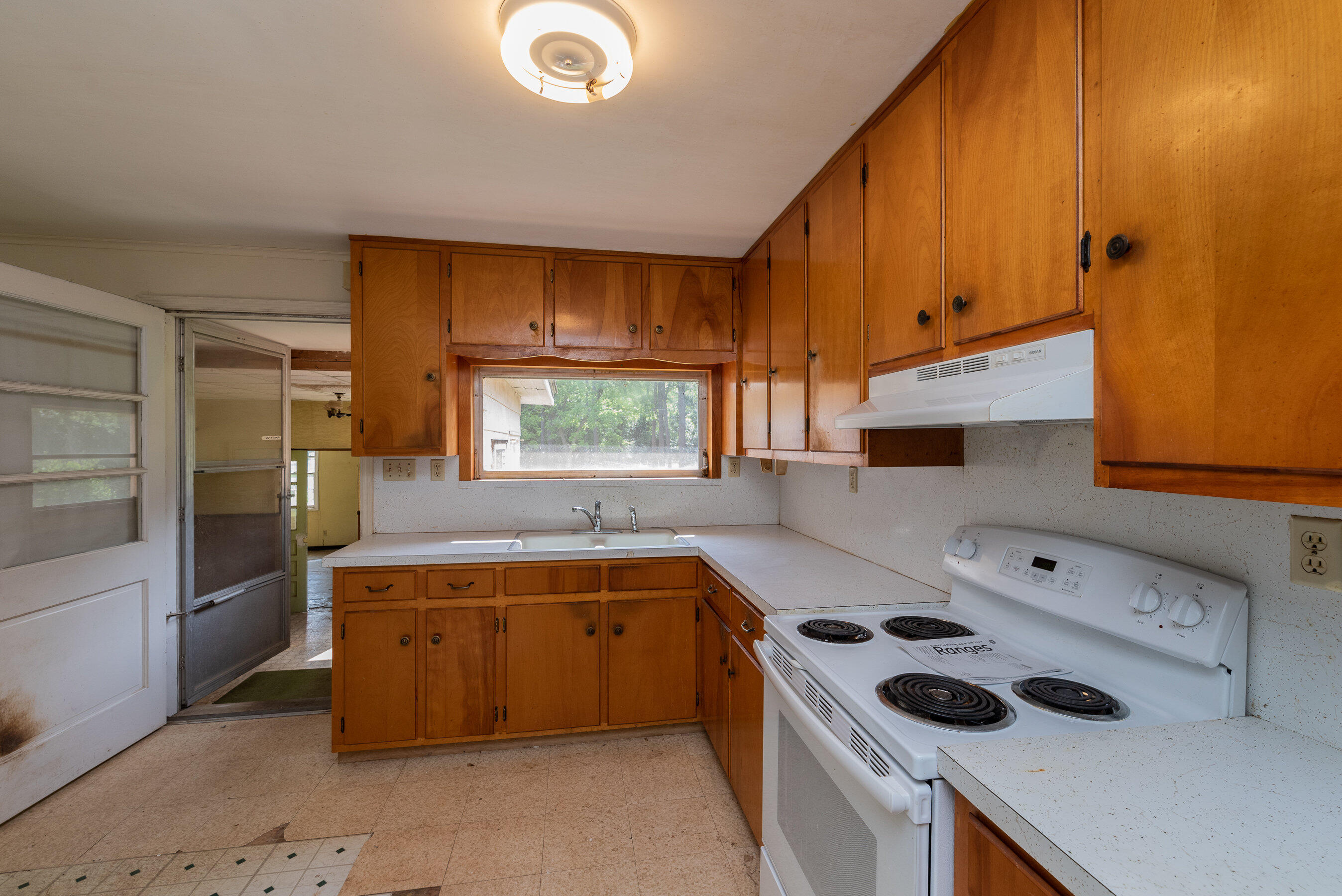 831 Lost Road Beech Island, SC 29842 - Photo 8 of 34