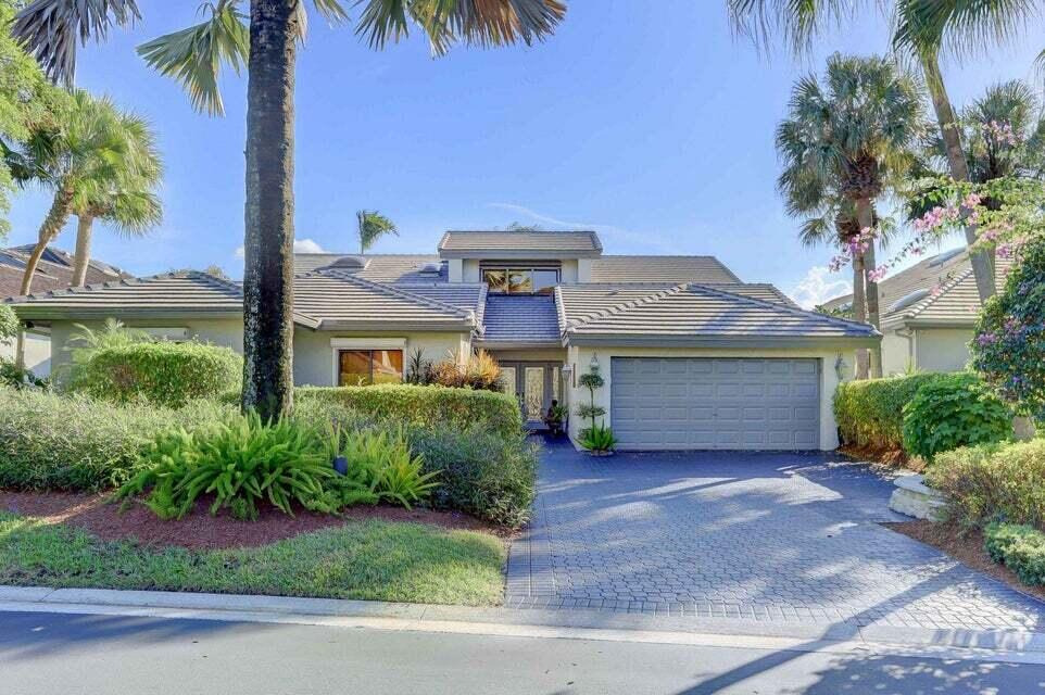 7536 Rexford Road Boca Raton, FL 33434 - Photo 25 of 39 front