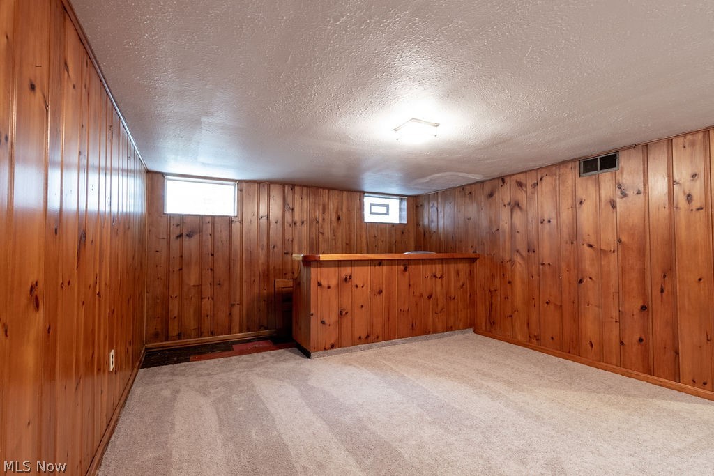 17313 Tarrymore Road Cleveland, OH 44119 - Photo 20 of 26 Gallery Image 20