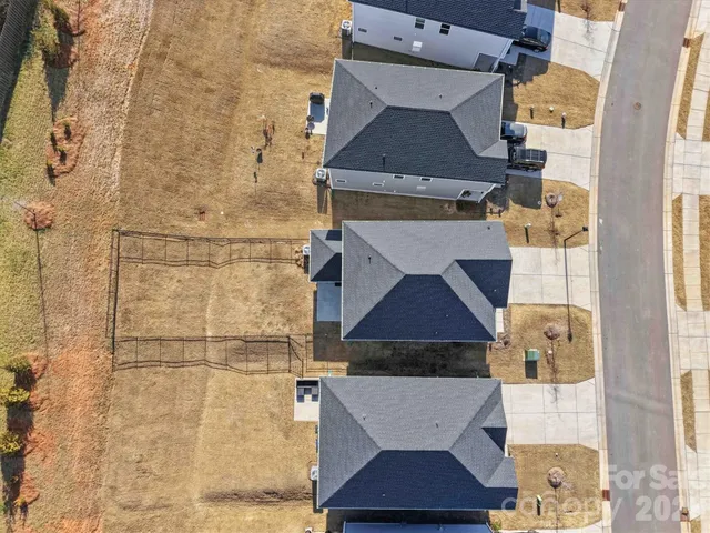 $299,900 | 1302 31st Street Northeast, Conover, NC 28613