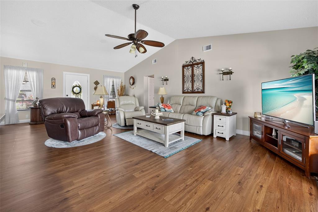 25454 Palisade Road Punta Gorda, FL 33983 - Photo 7 of 32 Gallery Image 7