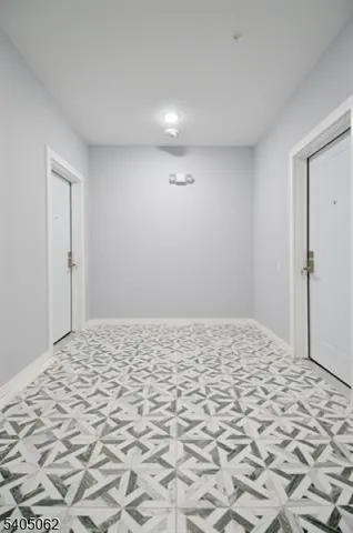 $2,145 | 82 East 31st Street, Unit 202, Bayonne, NJ 07002