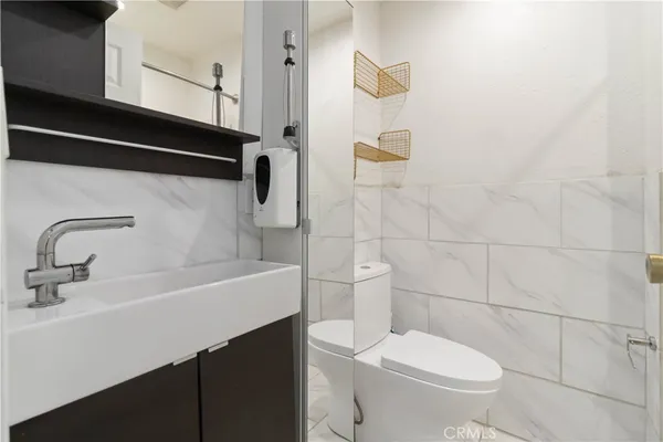 $589,000 | 6854 Quinton Lane, Tujunga, CA 91042