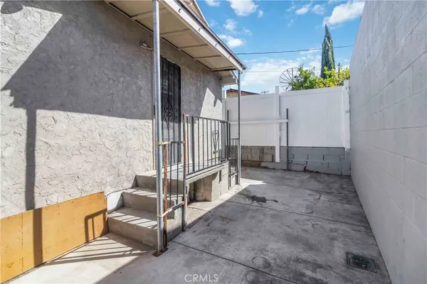 $589,000 | 6854 Quinton Lane, Tujunga, CA 91042