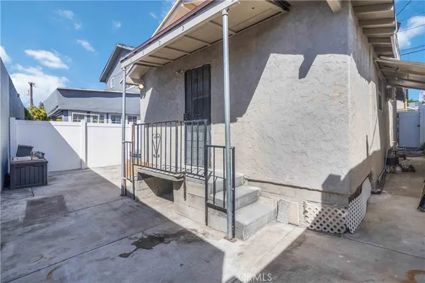 $589,000 | 6854 Quinton Lane, Tujunga, CA 91042