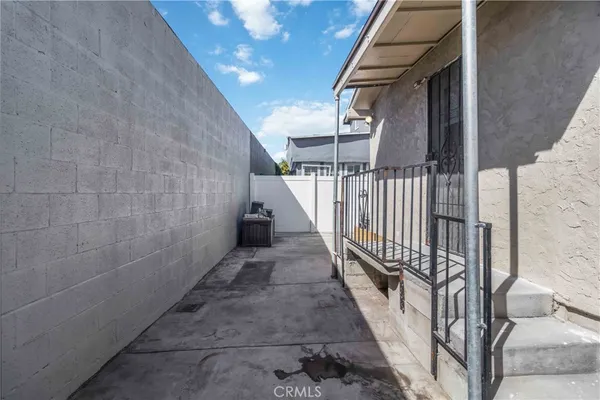 $589,000 | 6854 Quinton Lane, Tujunga, CA 91042