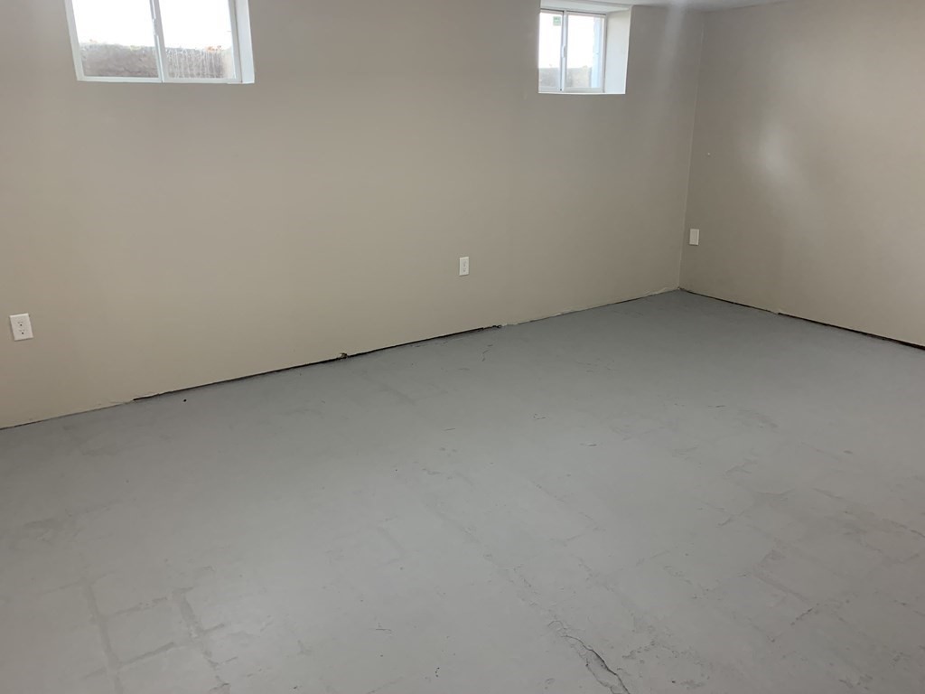 60 Burton Street Springfield, MA 01108 - Photo 30 of 33 Gallery Image 30