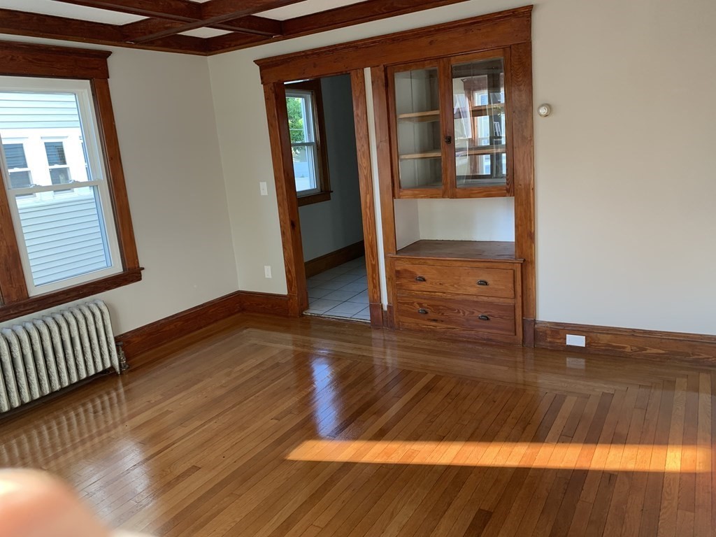 60 Burton Street Springfield, MA 01108 - Photo 3 of 33 Gallery Image 3