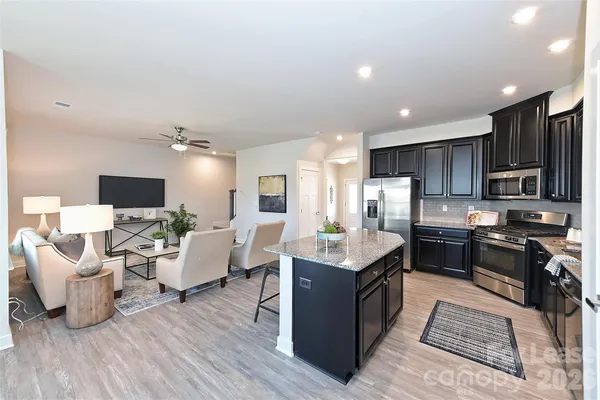$3,050 | 12620 ES Draper Drive, Huntersville, NC 28078