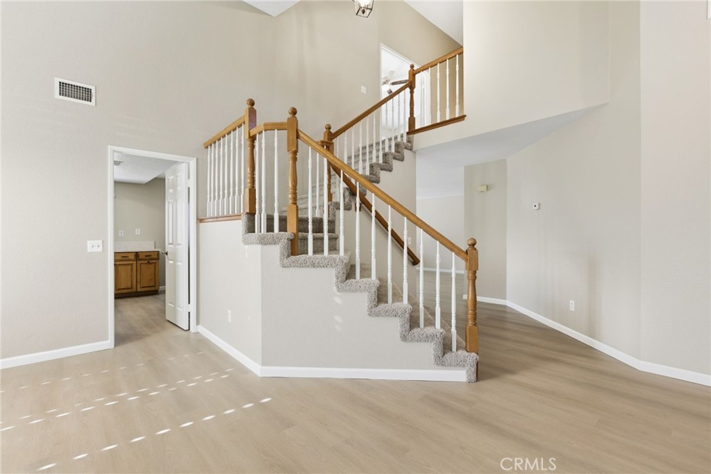 24333 Rimcrest Lane Moreno Valley, CA 92557 - Photo 12 of 62