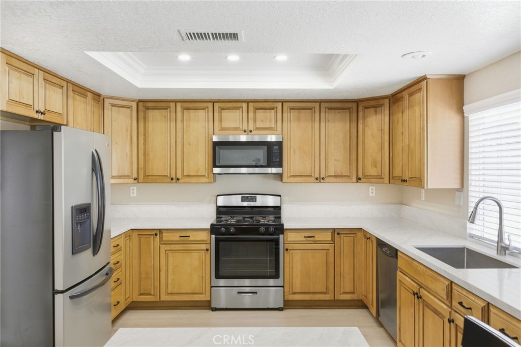 24333 Rimcrest Lane Moreno Valley, CA 92557 - Photo 17 of 62