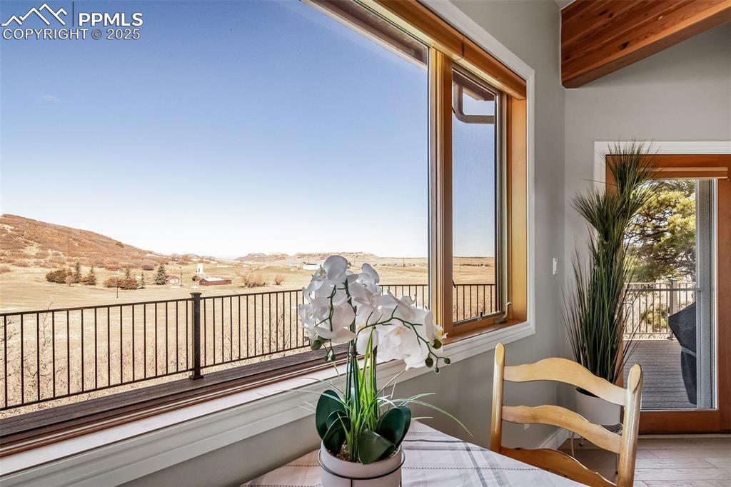 4586 East Best Road Larkspur, CO 80118 - Photo 7 of 50