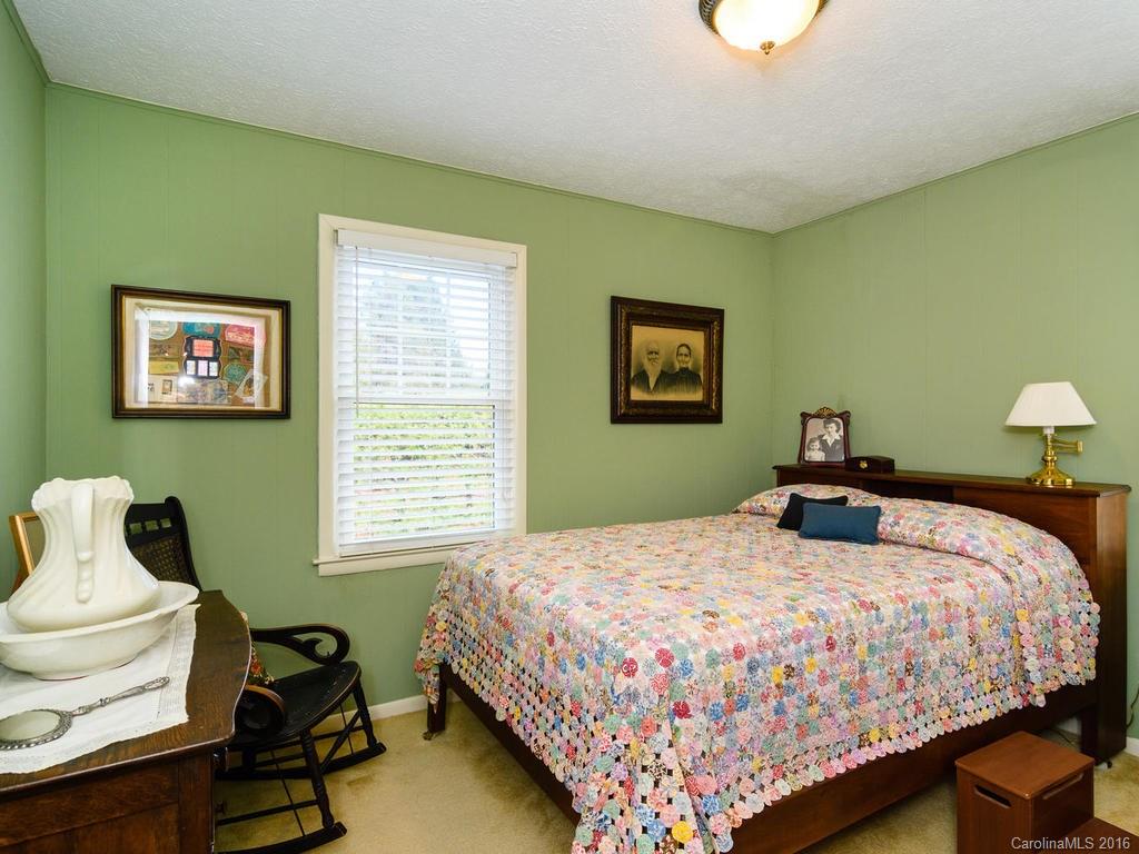102 Williams Road Fletcher, NC 28732 - Photo 14 of 21 Gallery Image 14