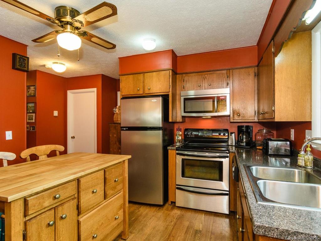 102 Williams Road Fletcher, NC 28732 - Photo 10 of 21 Gallery Image 10